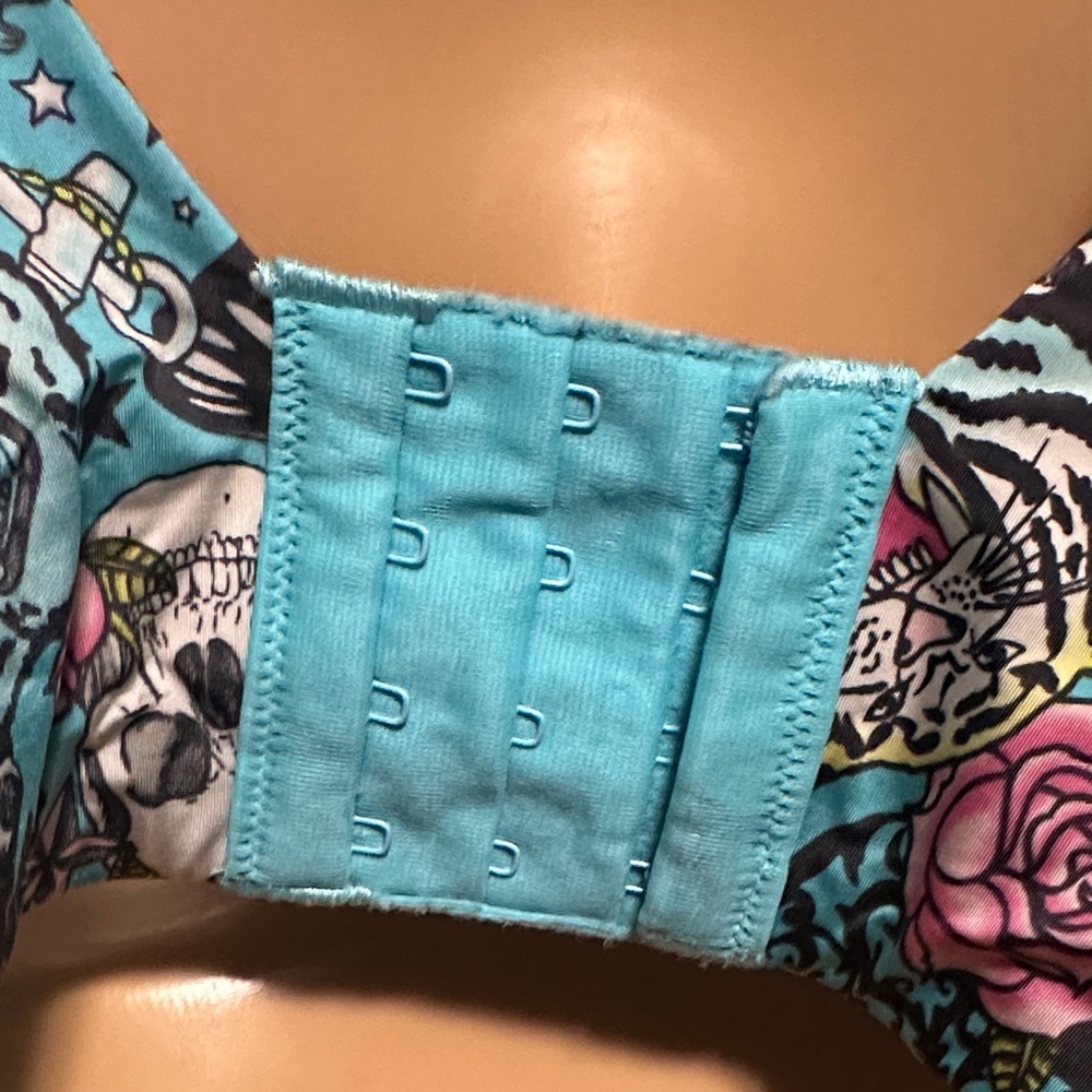 Vibrant Teal Patterned Bra - Picture 4 of 5